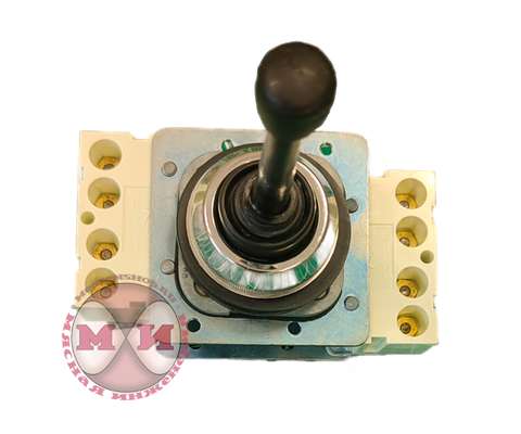 Джойстик Крестовый 2-х позиционный без возврата на 0 (XD2-CC3030)